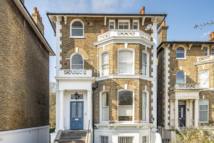 Burnt Ash Road London SE12 2 bed apartment to rent £1,575 pcm (£363 pw)