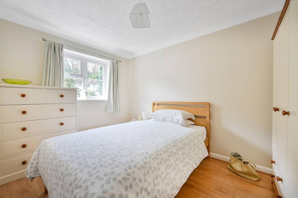 Town End Street, Godalming, GU7 1 bed flat for sale £275,000