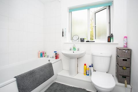 1 bedroom maisonette for sale, Ravenscroft, Watford, Hertfordshire, WD25