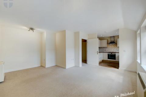 2 bedroom flat to rent, Mere Court, Pine Street, Aylesbury, Buckinghamshire