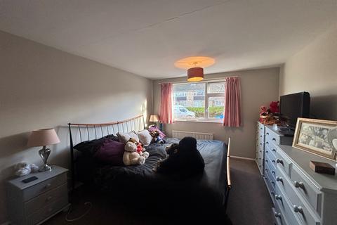 undefined, Taylors Field, Midhurst, GU29