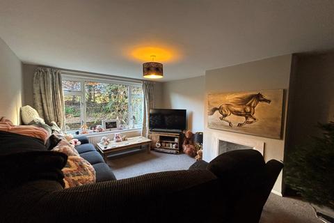 undefined, Taylors Field, Midhurst, GU29