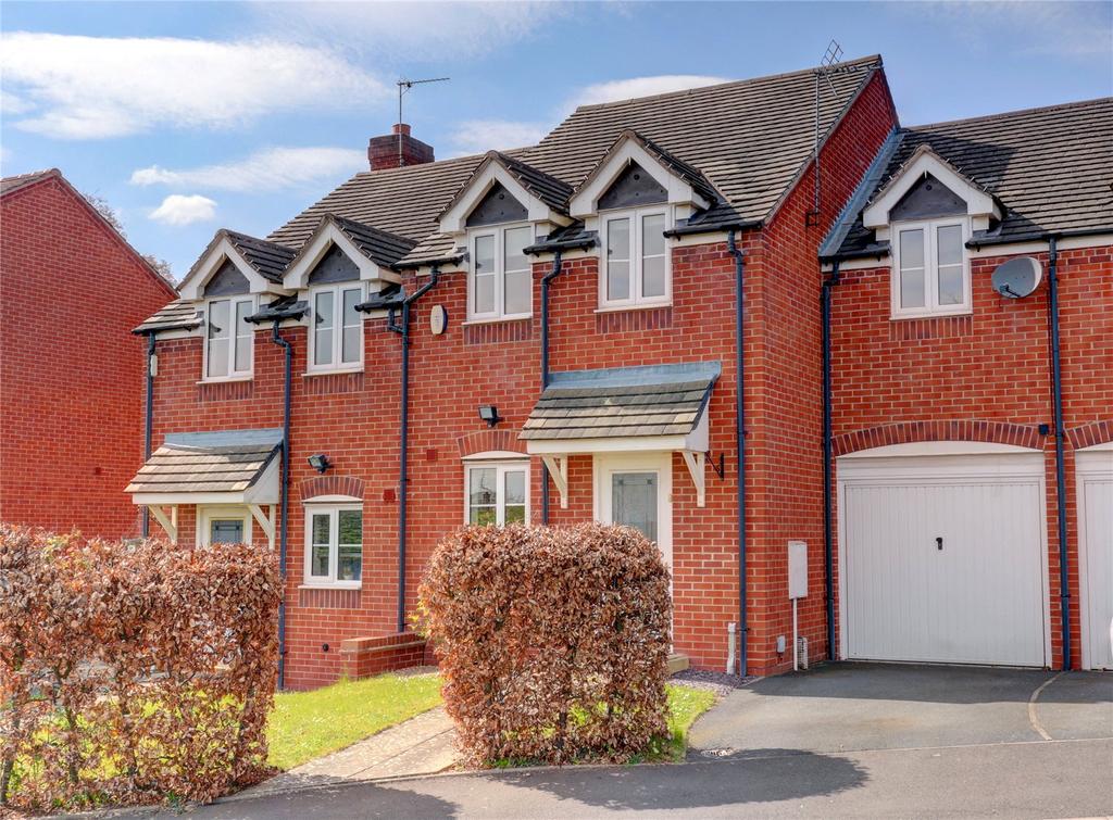 Hawthorn Rise, Tibberton, Droitwich, Worcestershire, WR9 3 bed terraced house for sale £280,000