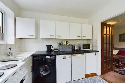 3 Dunster Close, Tuffley, Gloucester, GL4 0TP