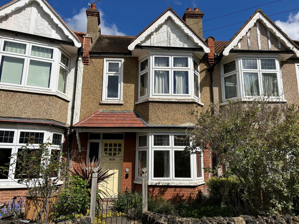 Rosslyn Avenue, Barnes, SW13 2 bed house £850,000