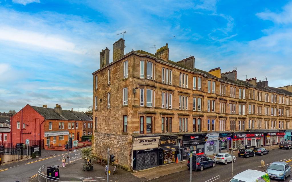 Clarkston Road, Flat 3/2, Cathcart, Glasgow, G44 3BQ 2 bed flat for