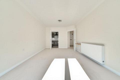 1 bedroom retirement property for sale, Newbury,  Berkshire,  RG14