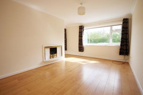 3 bedroom detached bungalow to rent, Green Lane, CW9