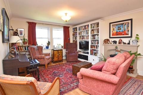 2 bedroom apartment for sale, Queens Gate, Harrogate