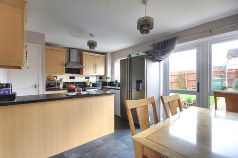 3 bedroom end of terrace house for sale - Pheasant Rise, Bar Hill