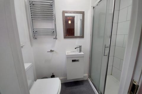undefined, Wilton Avenue, Southampton SO15