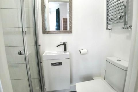 undefined, Wilton Avenue, Southampton SO15