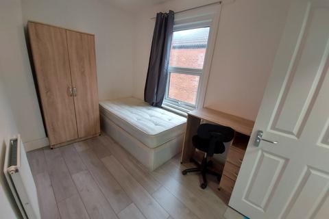undefined, Wilton Avenue, Southampton SO15