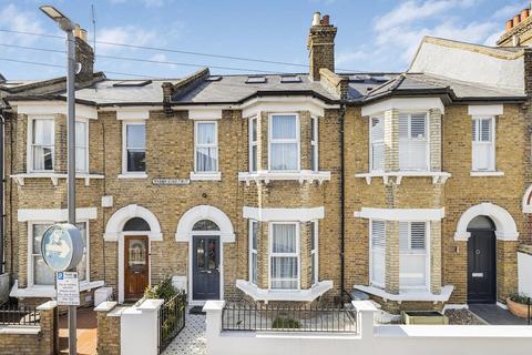 17 Khama Road, London, SW17 0EN