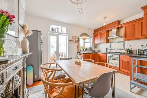 31 Seaford Road, Ealing, London, W13 9HP