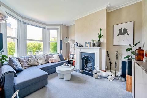 31 Seaford Road, Ealing, London, W13 9HP