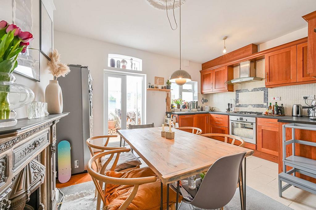 Seaford Road, West Ealing, London, W13 3 bed house for sale £775,000