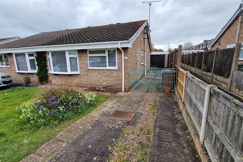 2 bedroom bungalow to rent, Woodleyes Crescent, Stafford, Staffordshire, ST17