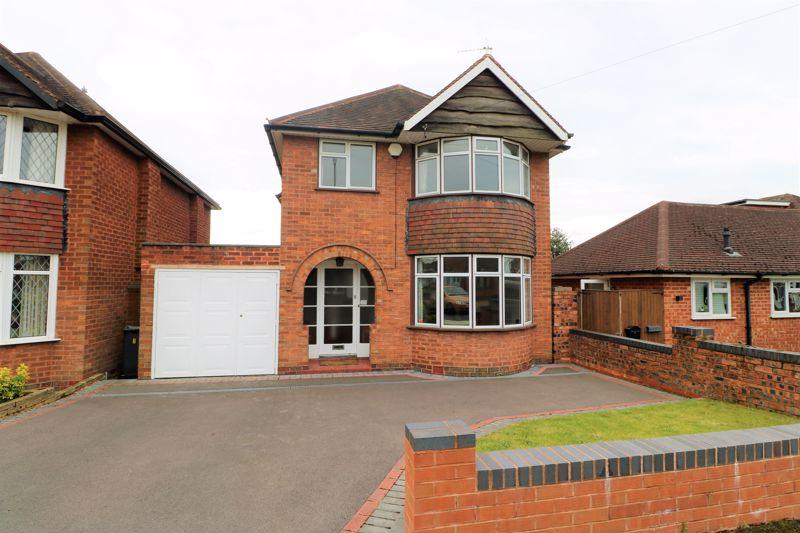 Lodge Road, Pelsall 3 bed detached house for sale £290,000