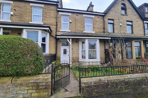 11 Spring Place, Bradford, BD7 1RG