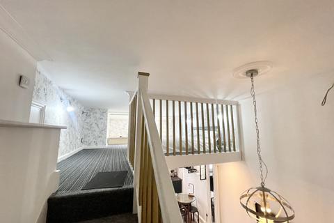 1 bedroom flat to rent, Holloway Road,, London  N7