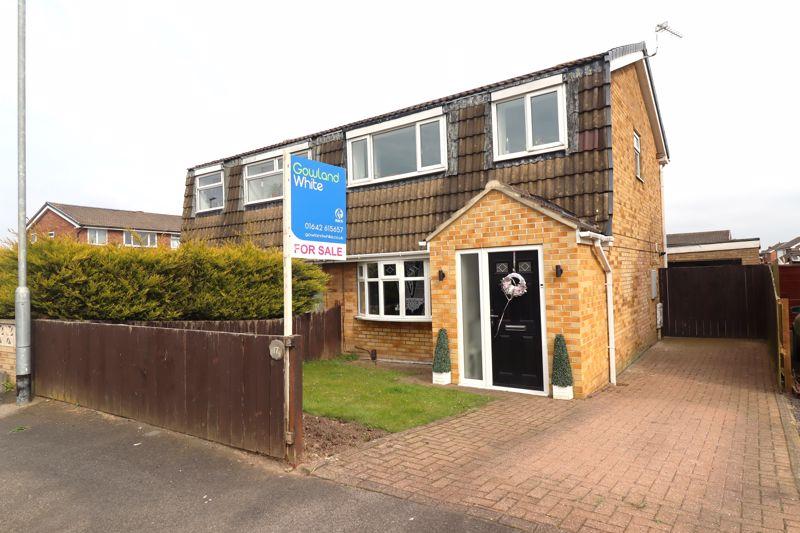 Redland Close, Hartburn, StocktonOnTees, TS18 5PY 3 bed semidetached