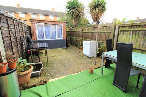 undefined, Laurel Lane, West Drayton