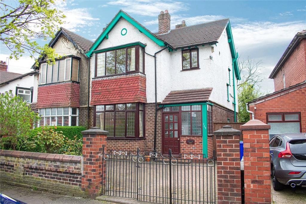 Moston Lane East, New Moston, Manchester, M40 4 bed semidetached house