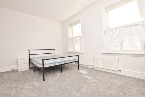 13 Parkhurst Road, Guildford, GU2 8AP