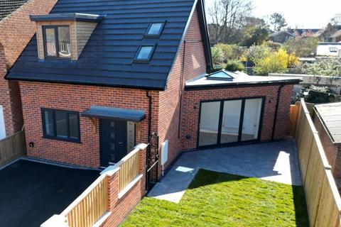 2 bedroom detached house for sale, Manor Park, Borrowash.