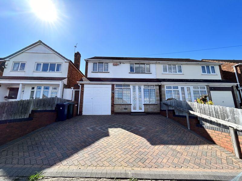 Park Farm Road, Great Barr... 3 bed semidetached house £290,000