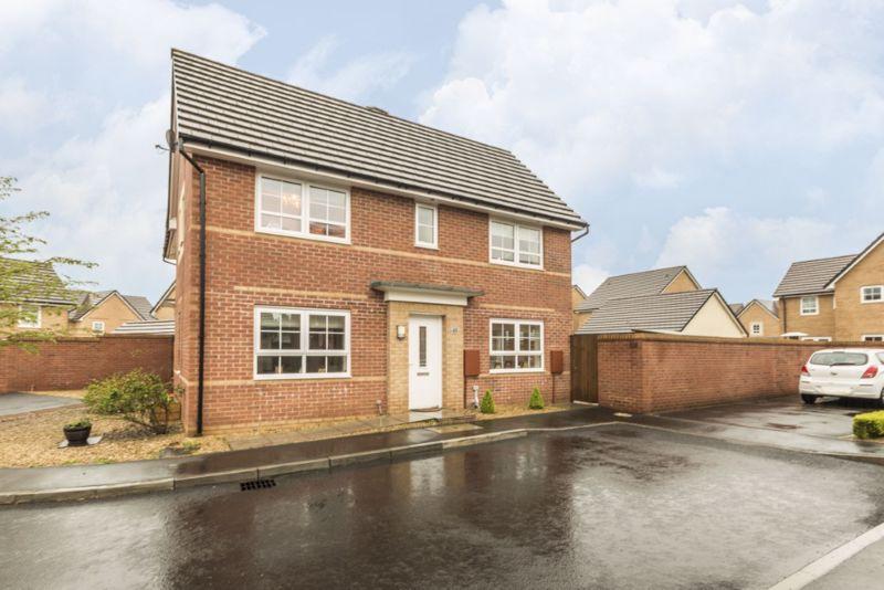 James Prosser Way, Cwmbran REF 00021786 3 bed semidetached house