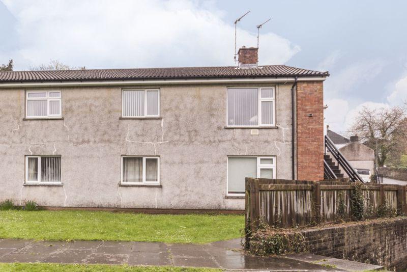 High Street, Pontypool REF 00021225 1 bed apartment for sale £90,000