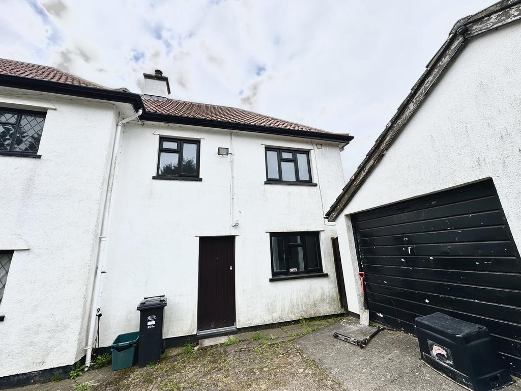 Redhill, North Somerset, 2 bed house £925 pcm (£213 pw)