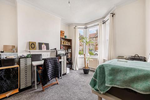 9 Chesham Terrace, London, W13 9HX