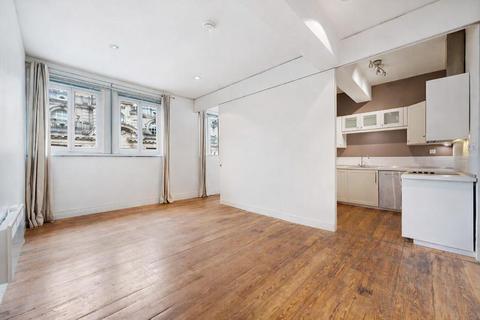 undefined, Cross Street, Manchester, Manchester City Centre, M2 4JE