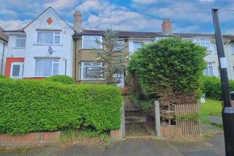 18 Bracewell Avenue, Greenford, UB6 7QU