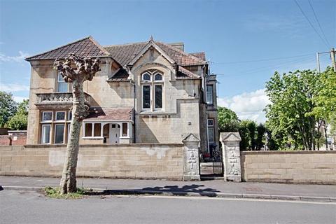1 bedroom apartment to rent, 53 Avenue Road, Trowbridge