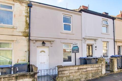 2 bedroom terraced house for sale, Adcroft Street, Trowbridge