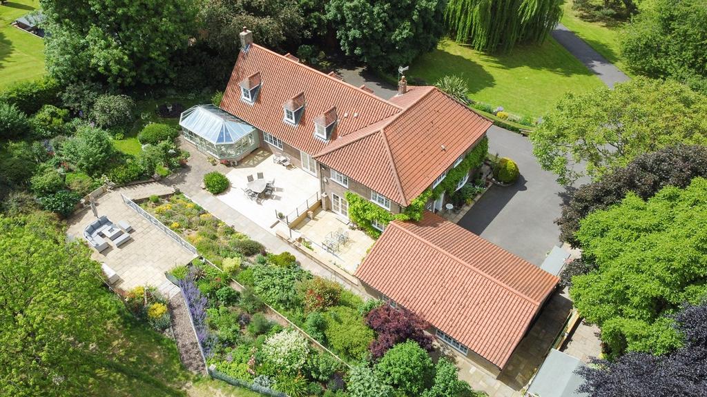 Main Street, SaxbyAllSaints, Brigg, DN20 5 bed detached house for