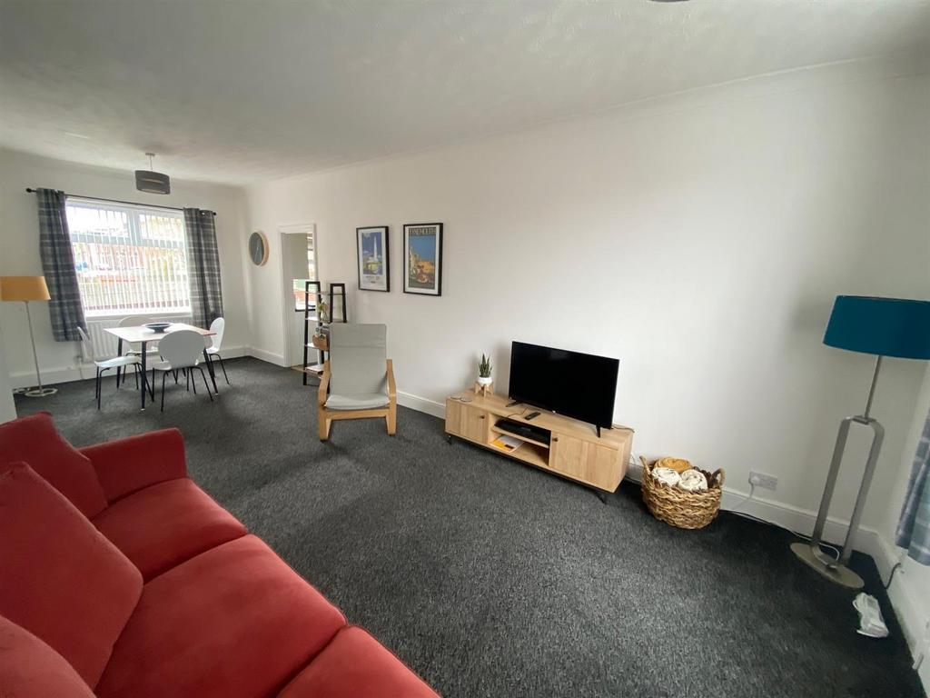 Sandpiper, 1Queens Road, Seaton Sluice 2 bed apartment to rent £2,275