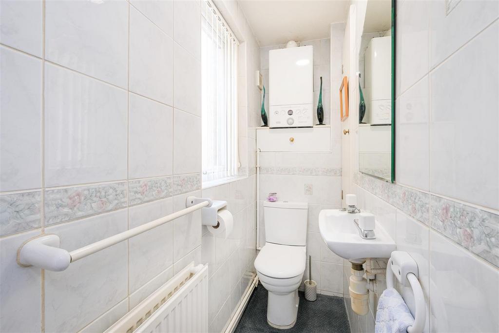 10 Orwell Lodge-2.JPG