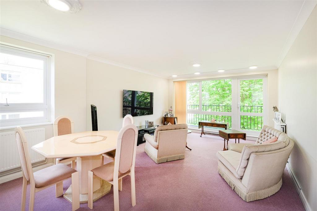 10 Orwell Lodge-8.JPG