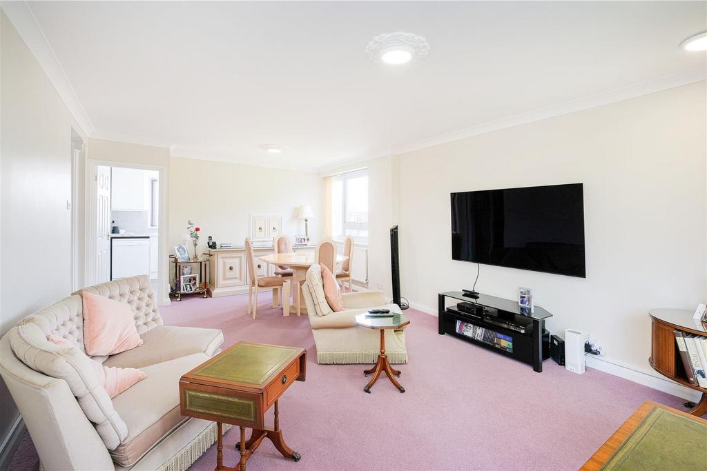 10 Orwell Lodge-11.JPG