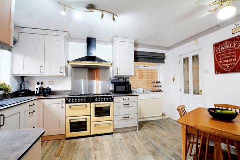 4 Cedar Close, Sandiacre, Nottingham, NG10 5DZ