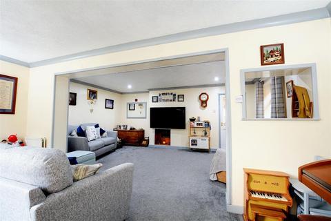 4 Cedar Close, Sandiacre, Nottingham, NG10 5DZ