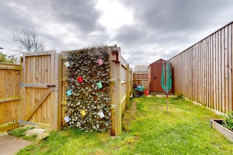 74 Greenways, Portland, DT5 2LF