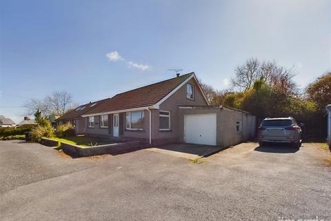 3 bedroom detached bungalow for sale - Ffordd y Cwm, St. Dogmaels, Cardigan