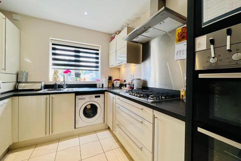 30 Campion Close, Ashford, TN25 4FD