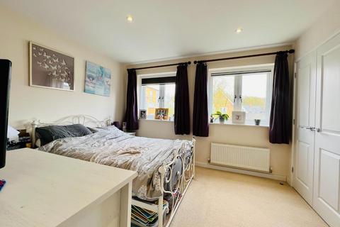30 Campion Close, Ashford, TN25 4FD